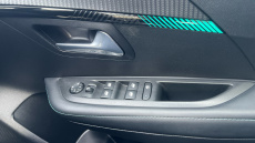 Peugeot 208 1.2 PureTech 100 Allure Premium 5dr Petrol Hatchback